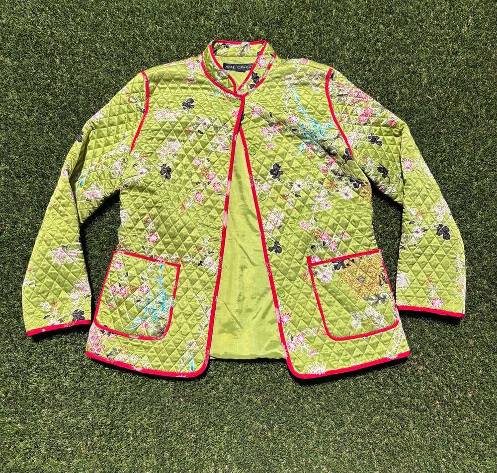 Anne Carson Women's M Lime Green Silk Quilted Floral Jacket With Button Closure